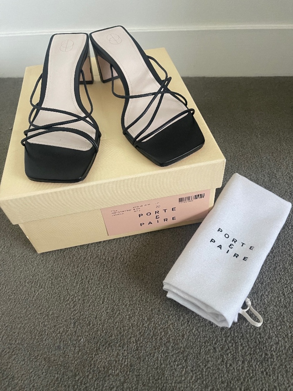 Porte & Paire sandals